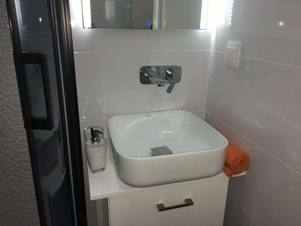 דירות ורשה Apartament Emilia מראה חיצוני תמונה