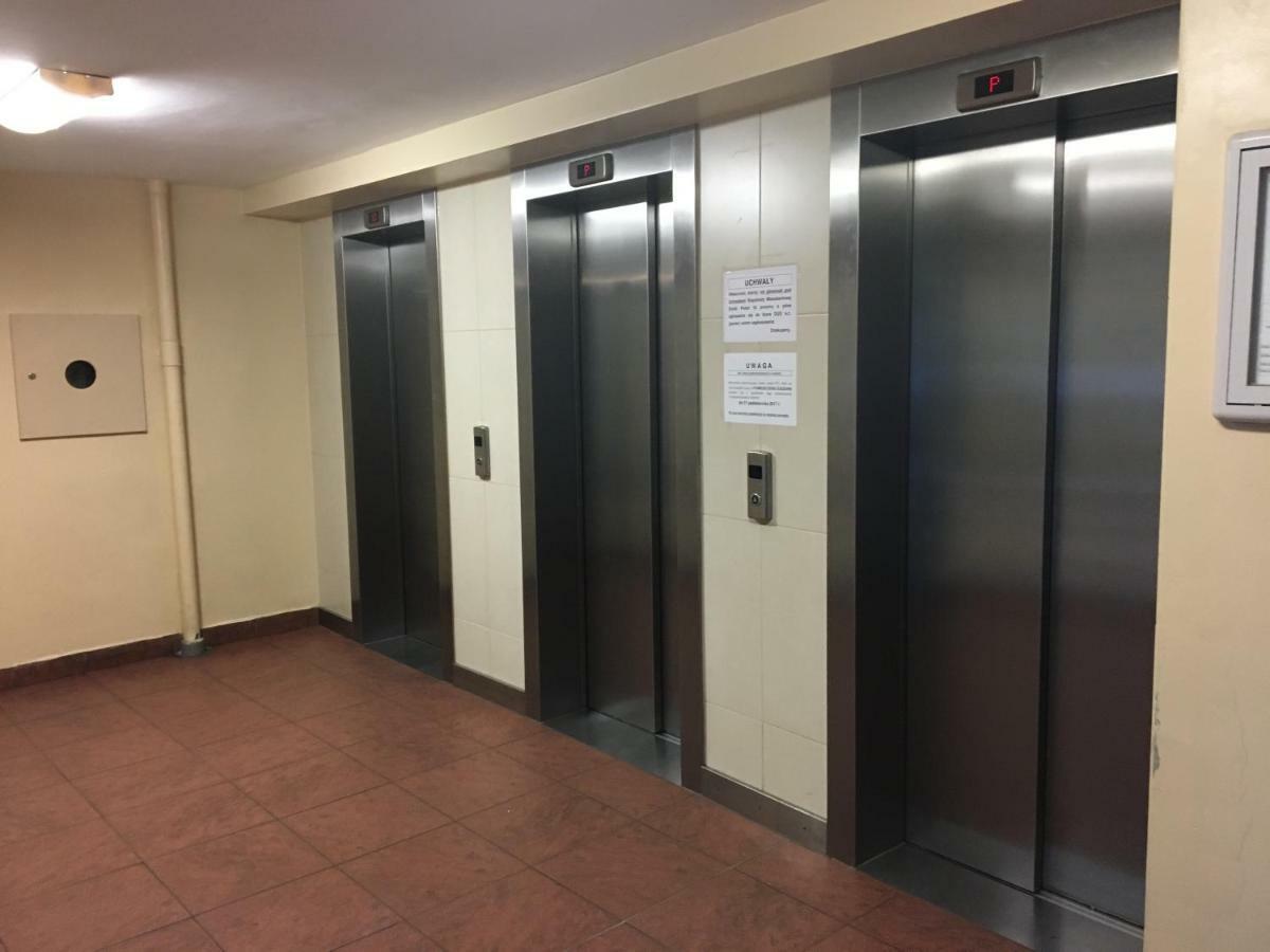 דירות ורשה Apartament Emilia מראה חיצוני תמונה