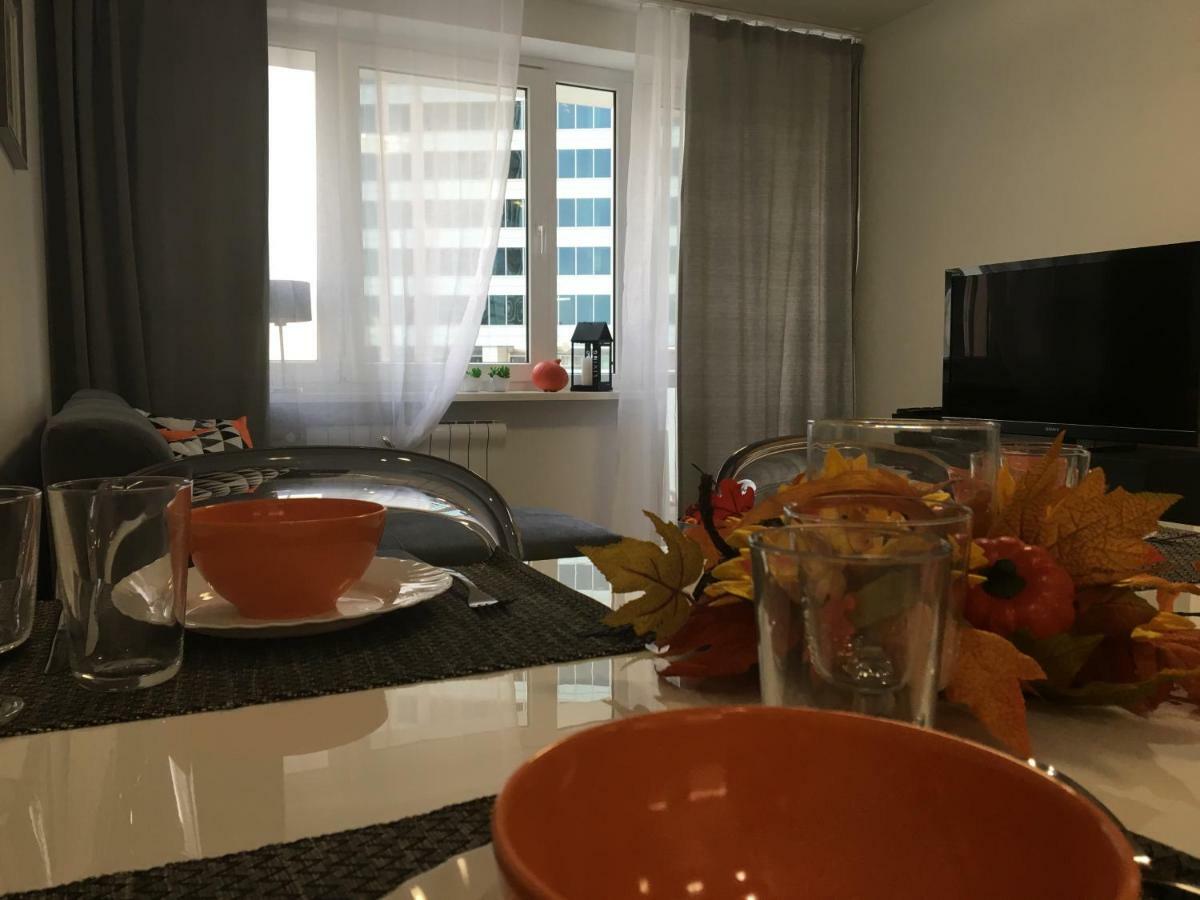דירות ורשה Apartament Emilia מראה חיצוני תמונה
